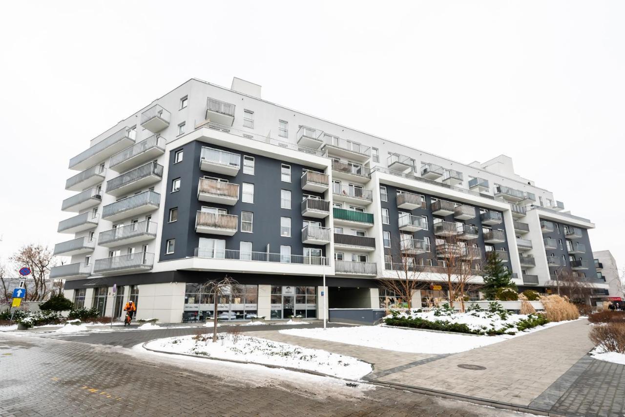 ורשה Metro Mlynow Silver Apartment מראה חיצוני תמונה