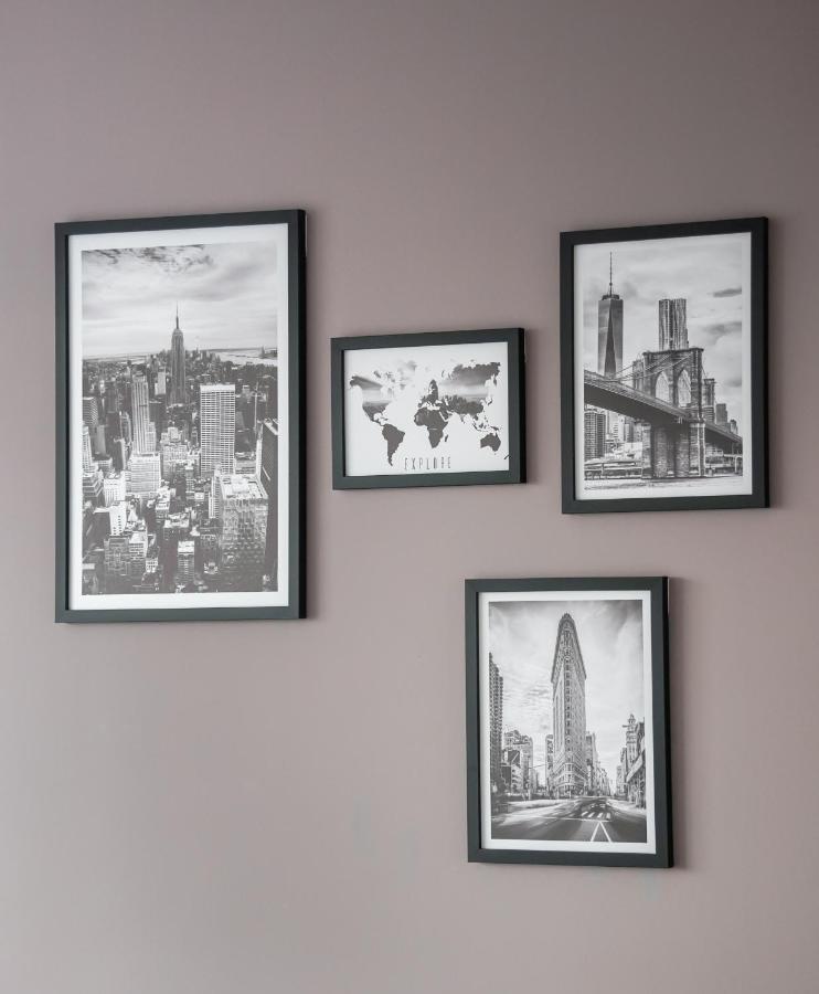 ורשה Metro Mlynow Silver Apartment מראה חיצוני תמונה
